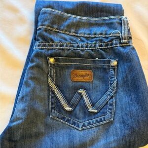 Wrangler Women's Classic Denim Jeans